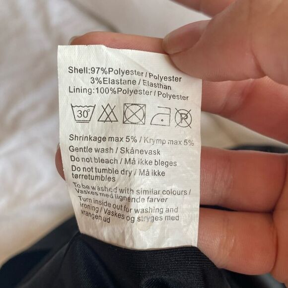 VILA | Black One Shoulder Satin Cocktail Dress | Size: Small - Picture 10 of 11